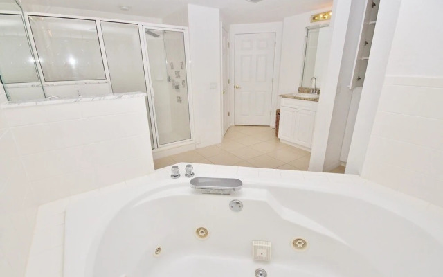 Oceanwalk 2-601 Apartment 3