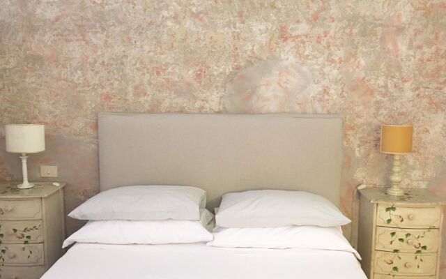 Vicolo del lupo Guesthouse