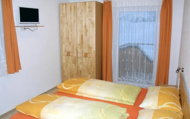 Apartment Holzhacker