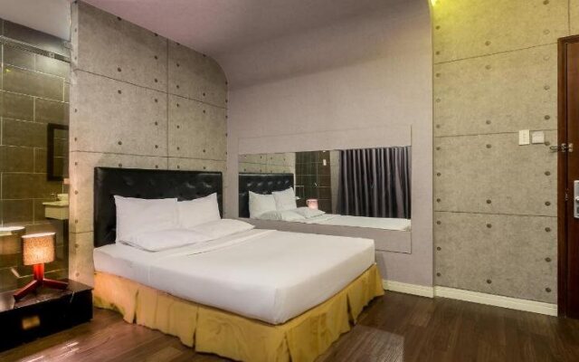 Triip Friday Hotel Phan Xich Long