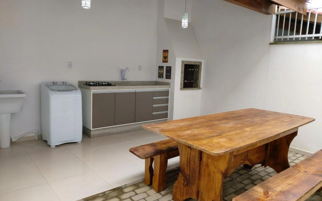 Curta Praia de Armação - Casa Girassol