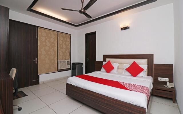 OYO 26868 Wonderland Inn