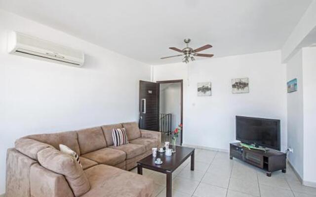 Your Dream Holiday Apartment in Paralimni, Paralimni Apartment 1215