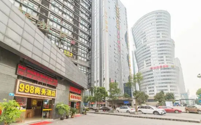 998 Business Hotel