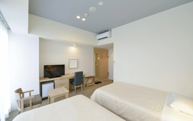 Hotel Rising Sun Miyakojima – Guest Rooms – Miyakojima