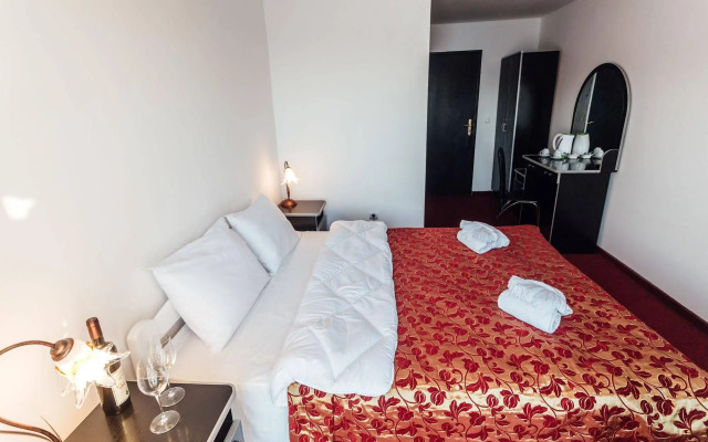 Hotel Azzurro