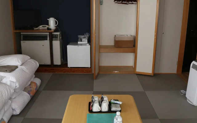 Chalet Burlap Furanui