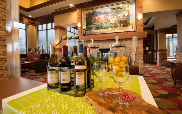 Hilton Garden Inn Milwaukee Airport