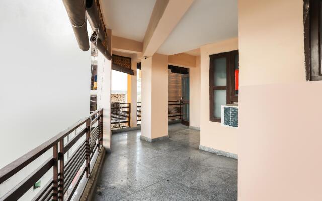 OYO 70089 Shivaay Residency