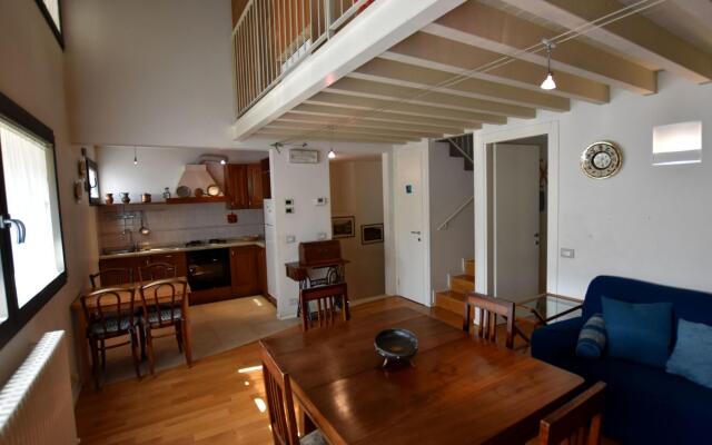 Cozy Apartment in Lovere near Lake