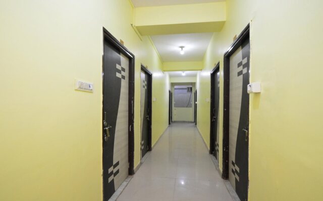 Hotel Reyansh Galaxy By OYO Rooms