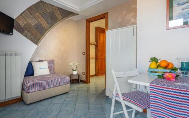 Aquamarine Apartment