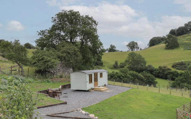 Tan Y Castell Shepherds Hut