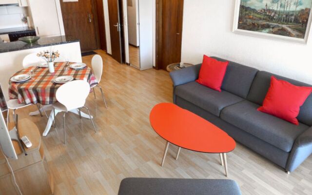 Victoria A/B/C 35715