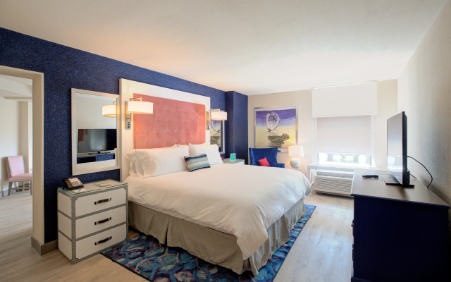Hotel Indigo Mount Pleasant by IHG