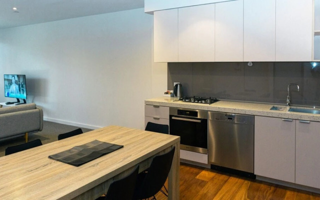 Pier Point 302