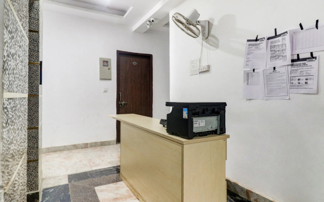 Collection O 82772 Hotel Ay Villa