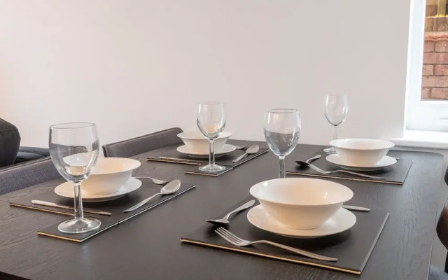 Luxurious Apartment -nec BHX Solihull