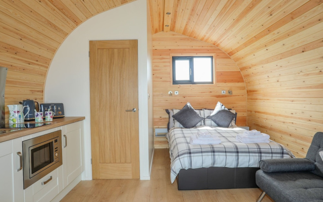 Caban Cariad