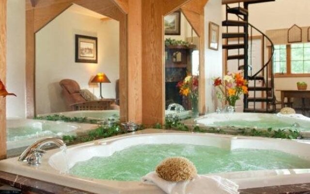 HideAway Country Inn