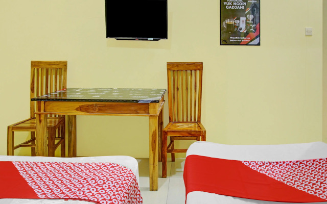 OYO 90065 Homestay Barokah Park