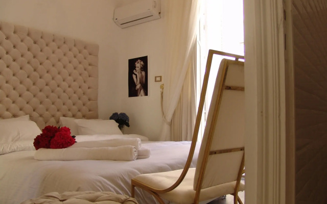 Velvet Hotel