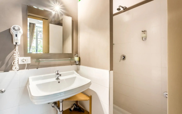 AmoRoma Suite
