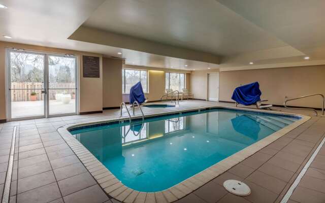 Comfort Inn & Suites Montgomery East Carmichael Rd