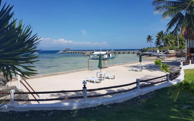 Tauig Beach Resort