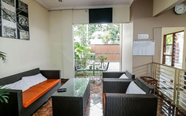 RedDoorz near Terminal Condong Catur 2