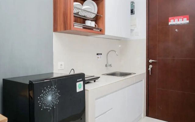 Comfort and Cozy Studio Room Apartment at Springwood Residence