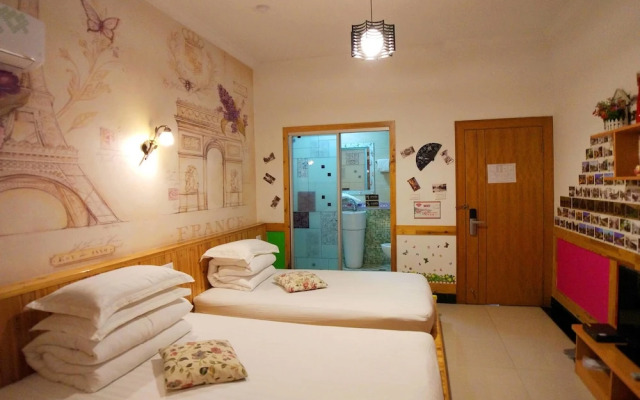 Wuzhen Guyun Qianxun Guest House