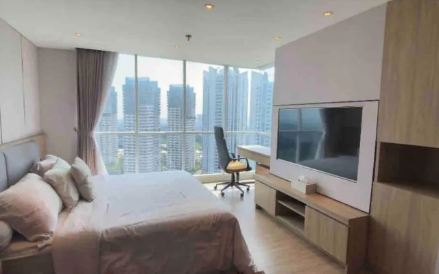 3BR apt Springhill Terrace, golf view