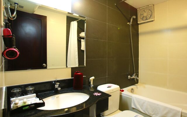 Hue Serene Shining Hotel & Spa