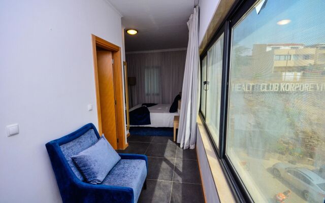 Vivi Hotel