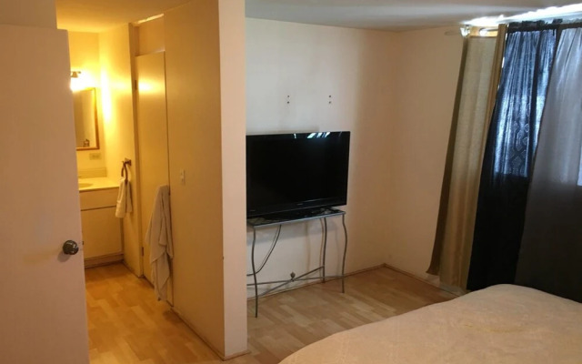 Tijuana Zona Rio Apartment