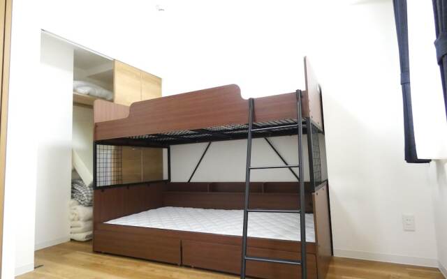 Alpha Square Minami 6 Jo 501