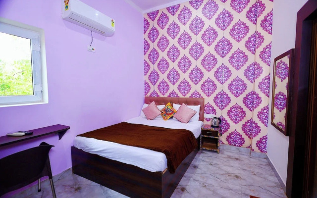 Sia Taj Hotel nearest Taj Mahal Agra