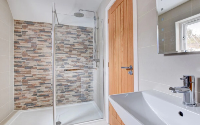 Holiday Home Tresaith