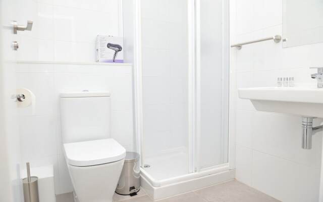 Apartamentos Travel Habitat Ayuntamiento