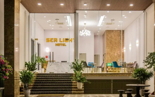 Sea Light Hotel Da Nang