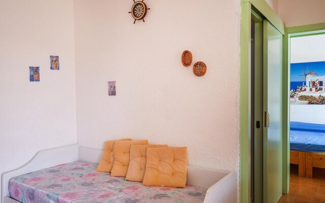 Amazing Apartment in Botricello With 1 Bedrooms and Wifi