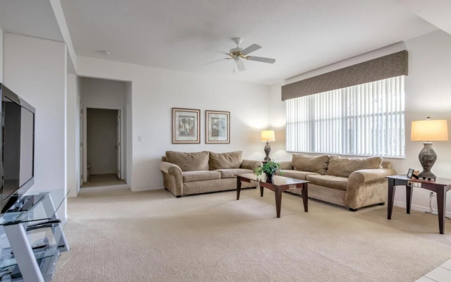 Legacy Park Vacation Home
