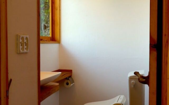 Woodland Bothy