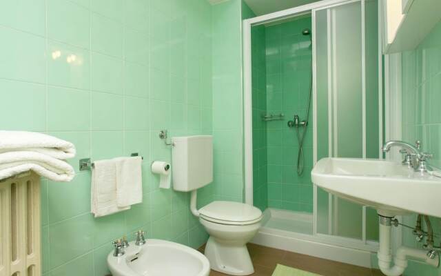 Mansion on Fishermen's Isle