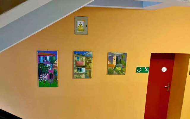 Art Inn Space