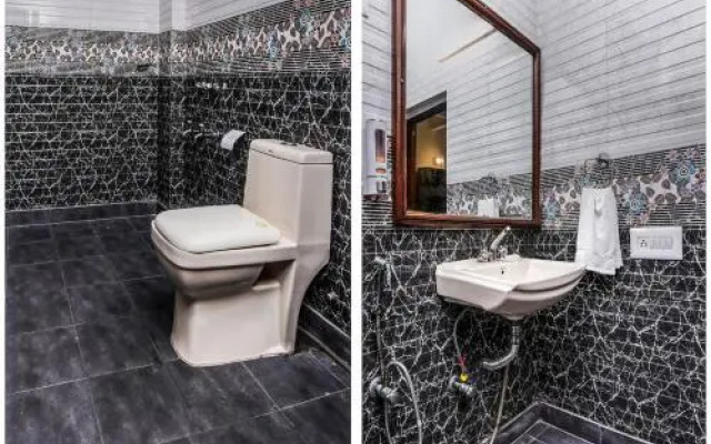 Forever Banquet  Rooms By OYO Rooms