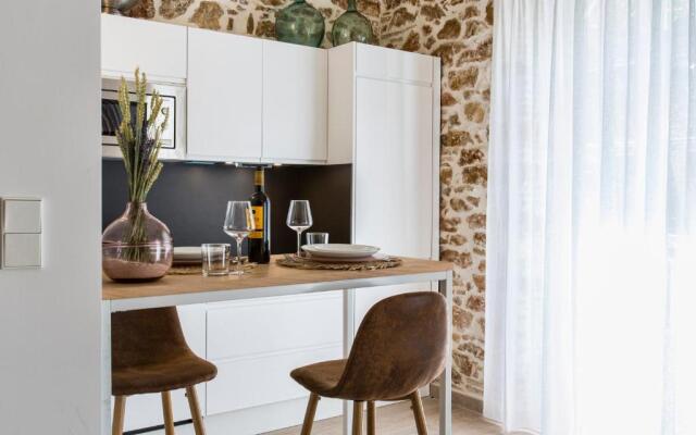 Original Mediterranean 152