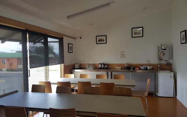 Canberra Carotel Motel