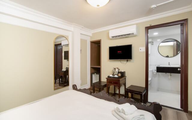 SAZI Ben Thanh Hotel